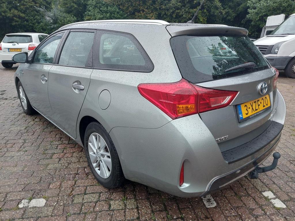 Toyota Auris Touring Sports
