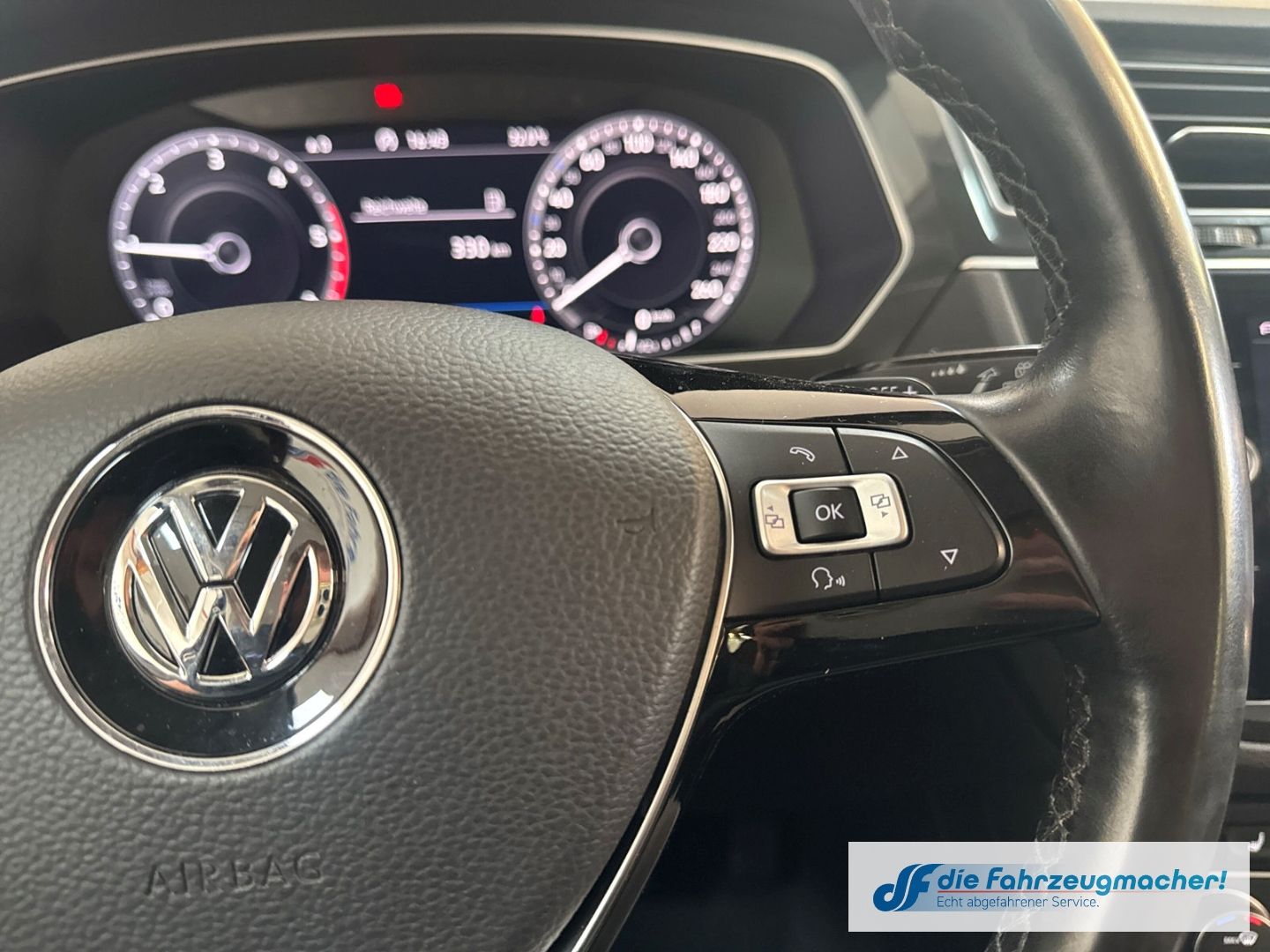 Fahrzeugabbildung Volkswagen Tiguan Comfortline BMT Start-Stopp 4Motion Navi