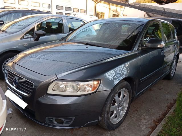 Volvo V50 D4 R-design 1.6D 114 CV permute