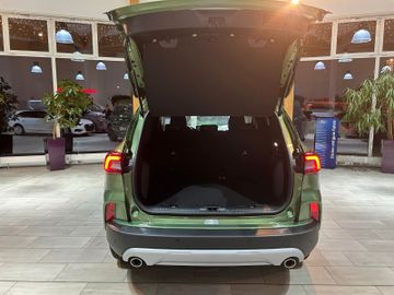 Ford Kuga Titanium 1,5 NEUES MODELL