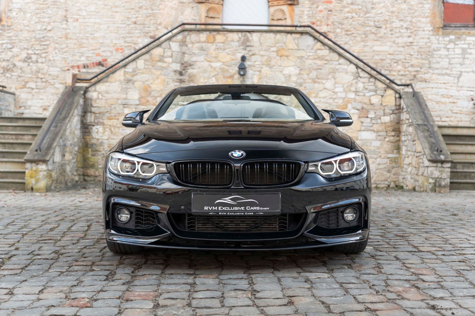 Fahrzeugabbildung BMW 435I Cabrio M-PERFORMANCE H&K KAM NAV ALC CARBON