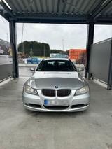 BMW 3er E91 325i Touring - BMW 325 aus 2007: Kombi, 325i