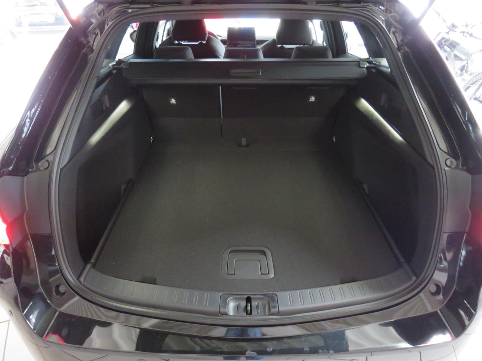 Suzuki Swace 1.8 Comfort + CVT