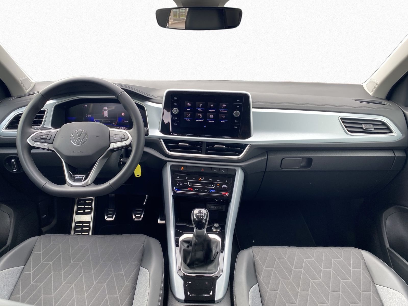 Volkswagen T-Roc - Bild 12