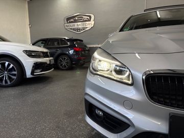 BMW 218 - 11