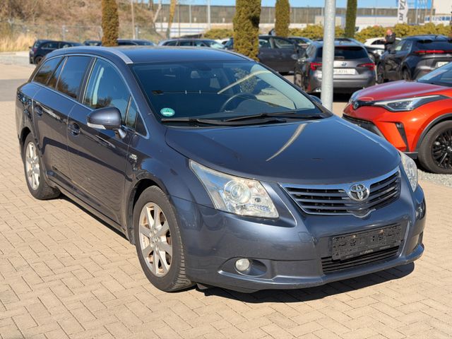 Toyota Avensis Kombi Executive EXPORT