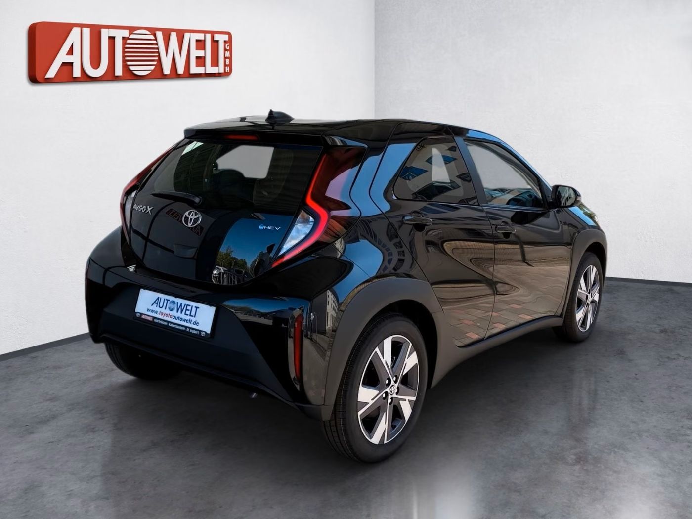 Fahrzeugabbildung Toyota Aygo X Active 1.5-l-Hybrid Kamera,SHZ,ACC,AUT