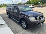 Nissan Navara Pickup Double Cab LE 4X4 94'tkm - Nissan Gebrauchtwagen in München