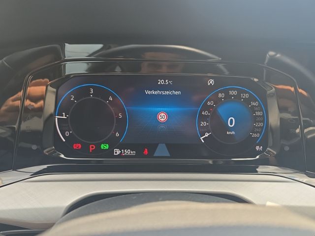 Golf VIII 2.0 TDI Life LED+NAVI.+RFK+ACC+SHZ+PDC