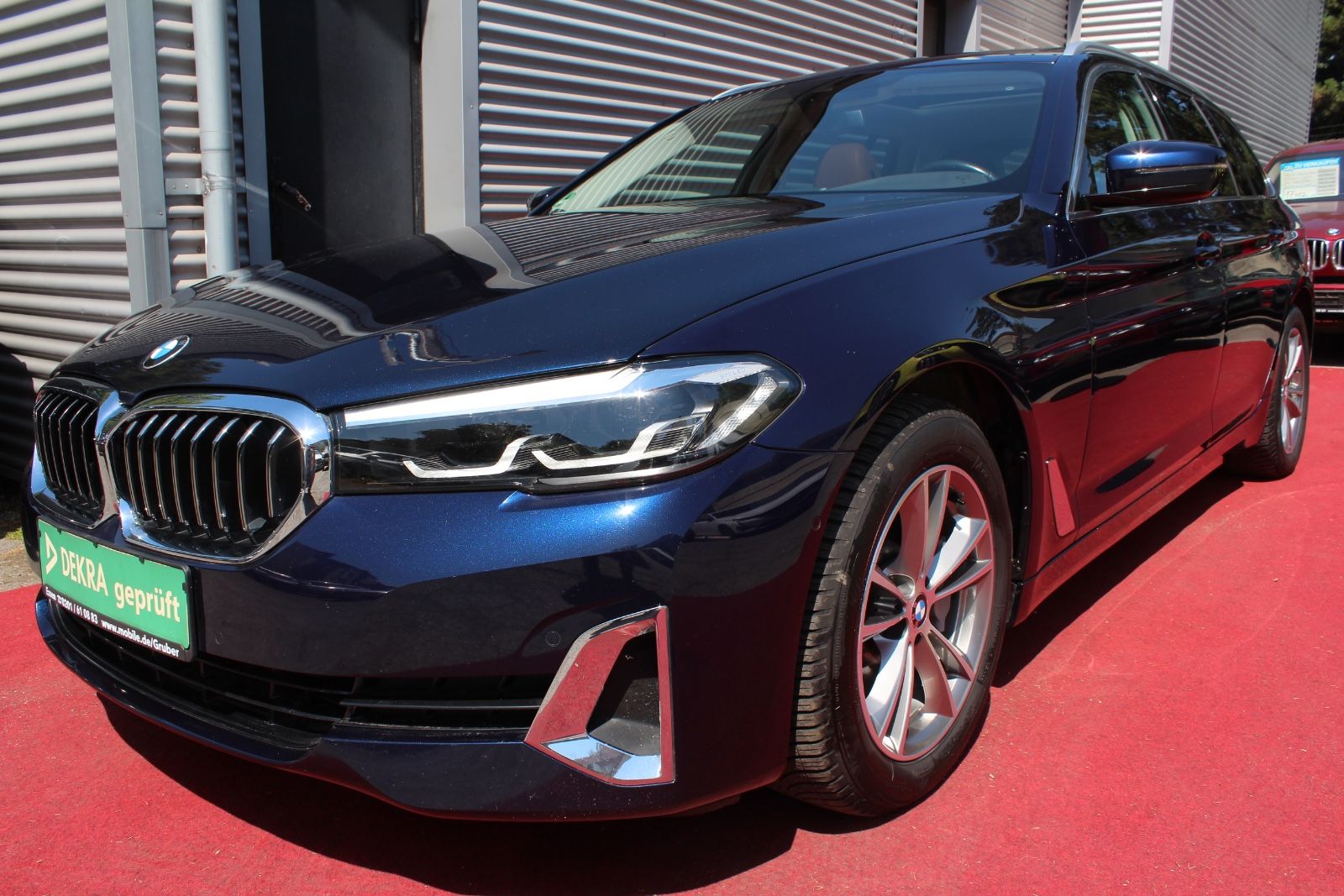 BMW 530i TOURING LUXURY-LINE NAVI PANO LEDER BRAUN
