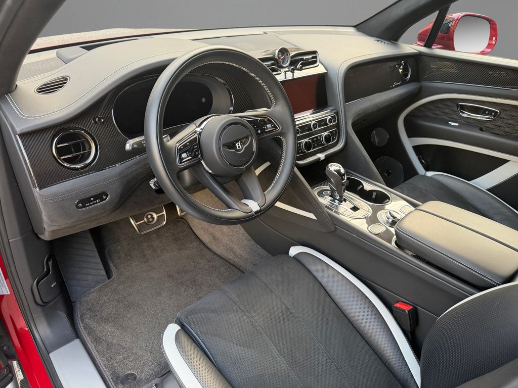 BENTLEY Bentayga 2026