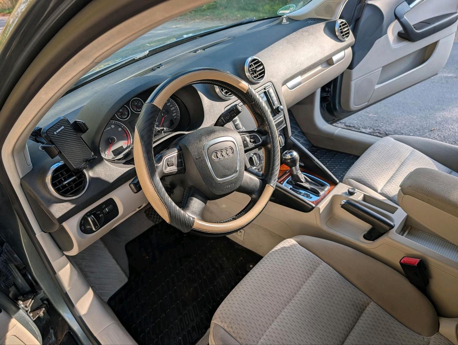 Audi A3 2011 — photo 10