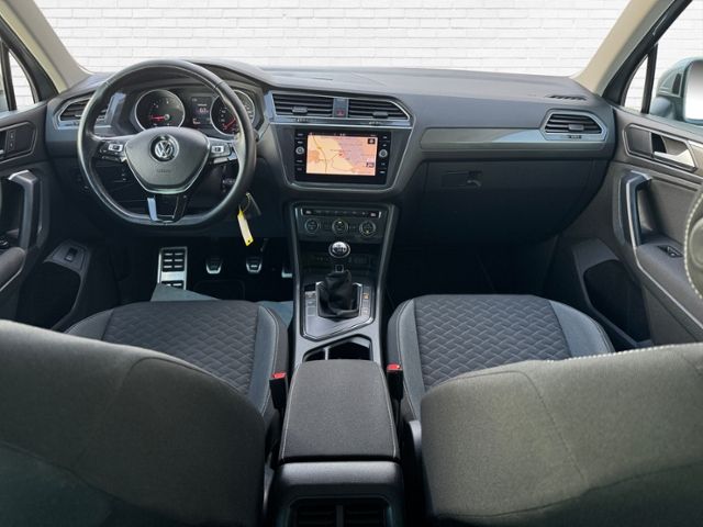 Fahrzeugabbildung Volkswagen Tiguan Comfortline 2.0 TDI 150 PS 6-Gang NAVI LE