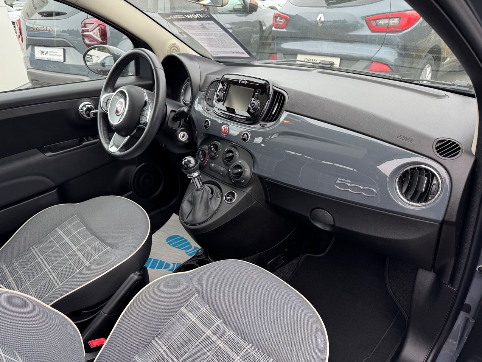 Fahrzeugabbildung Fiat 500 Lounge