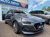 Hyundai i30 Lim. Passion +*KAMERA*CARPLAY*LED*NAVI*AHK - Hyundai i30 mit Anhängerkupplung