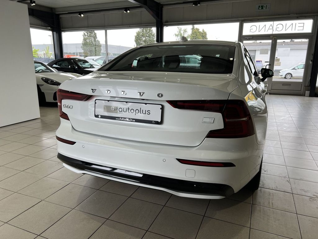Volvo S60 T8 Ultimate Dark Recharge AWD B&W Massage