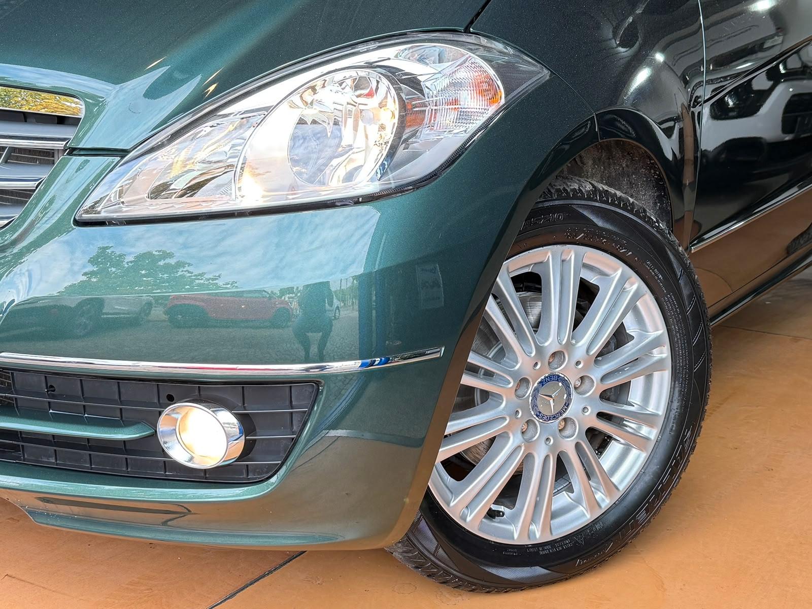 Mercedes-Benz A 180 Elegance Autom. / 30 Tkm/Sitzheizung / PDC