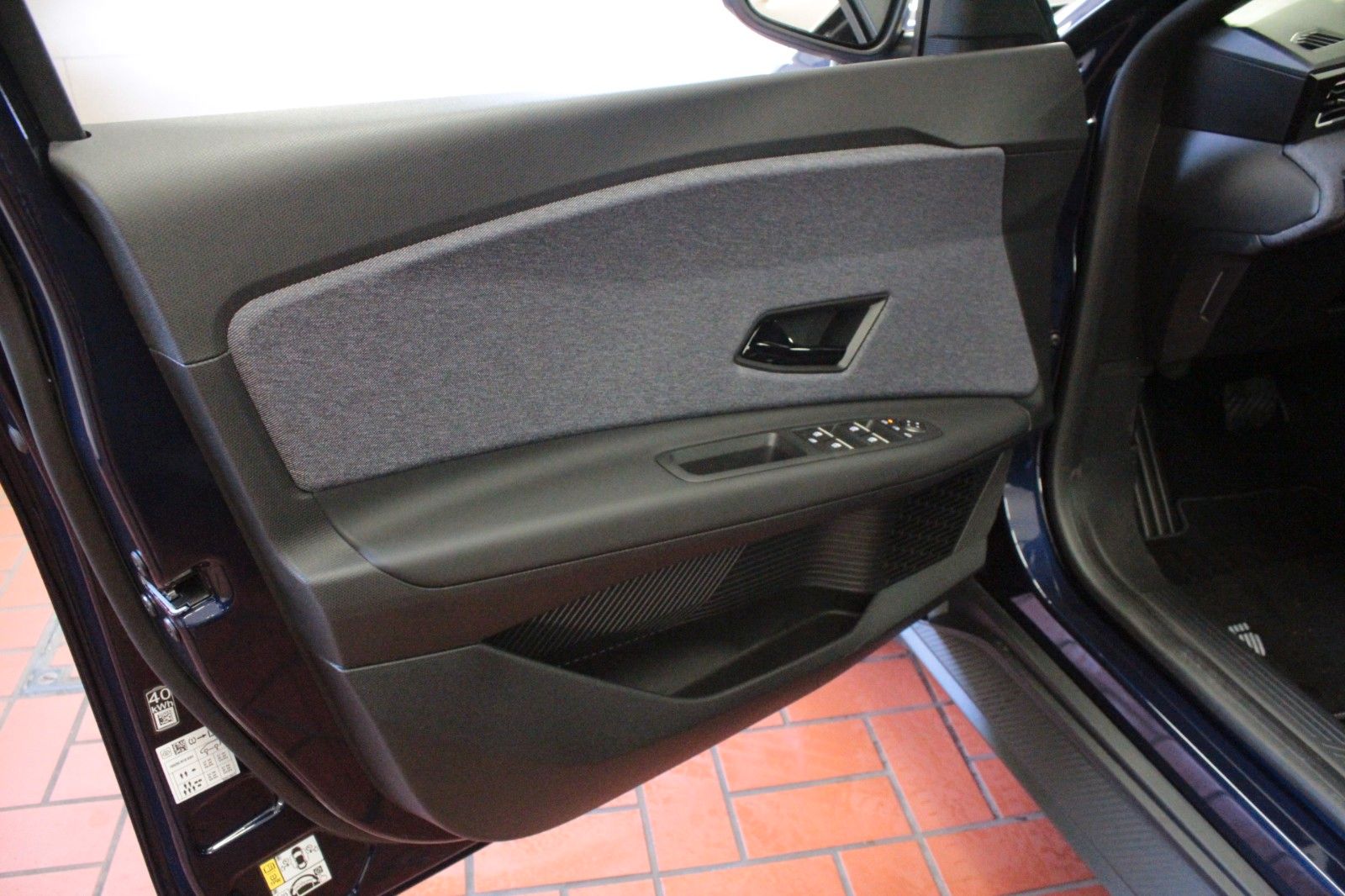 Fahrzeugabbildung Renault R 5  E-Tech Techno 120 Urban Range *Winterpaket*