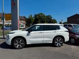 Mitsubishi Outlander 2.4 PHEV 4WD Top - Mitsubishi Outlander: Top