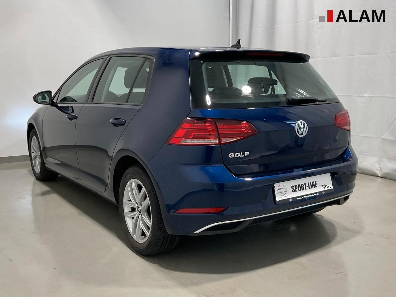 Volkswagen Golf VII Lim. Comfortline ACC AHK Klima Massage