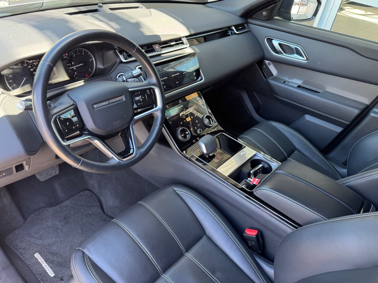 Fahrzeugabbildung Land Rover Range Rover Velar/360*Cam/LED/CapPlay/LEDER/