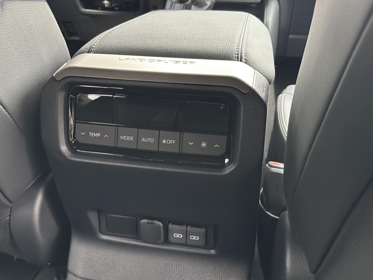 Toyota Land Cruiser - Bild 17