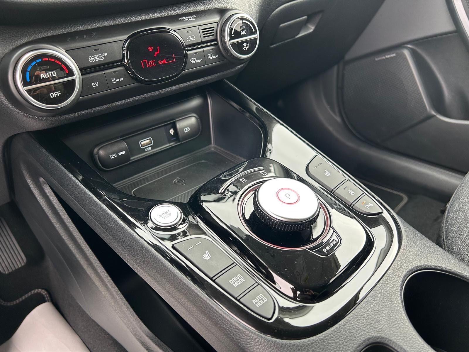 Fahrzeugabbildung Kia e-Soul Spirit°64 kWh°CCS°3 Phasen°SOH 97,2%°1Hnd