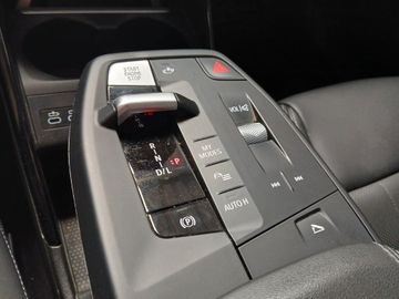BMW 218 Active Tourer - 10