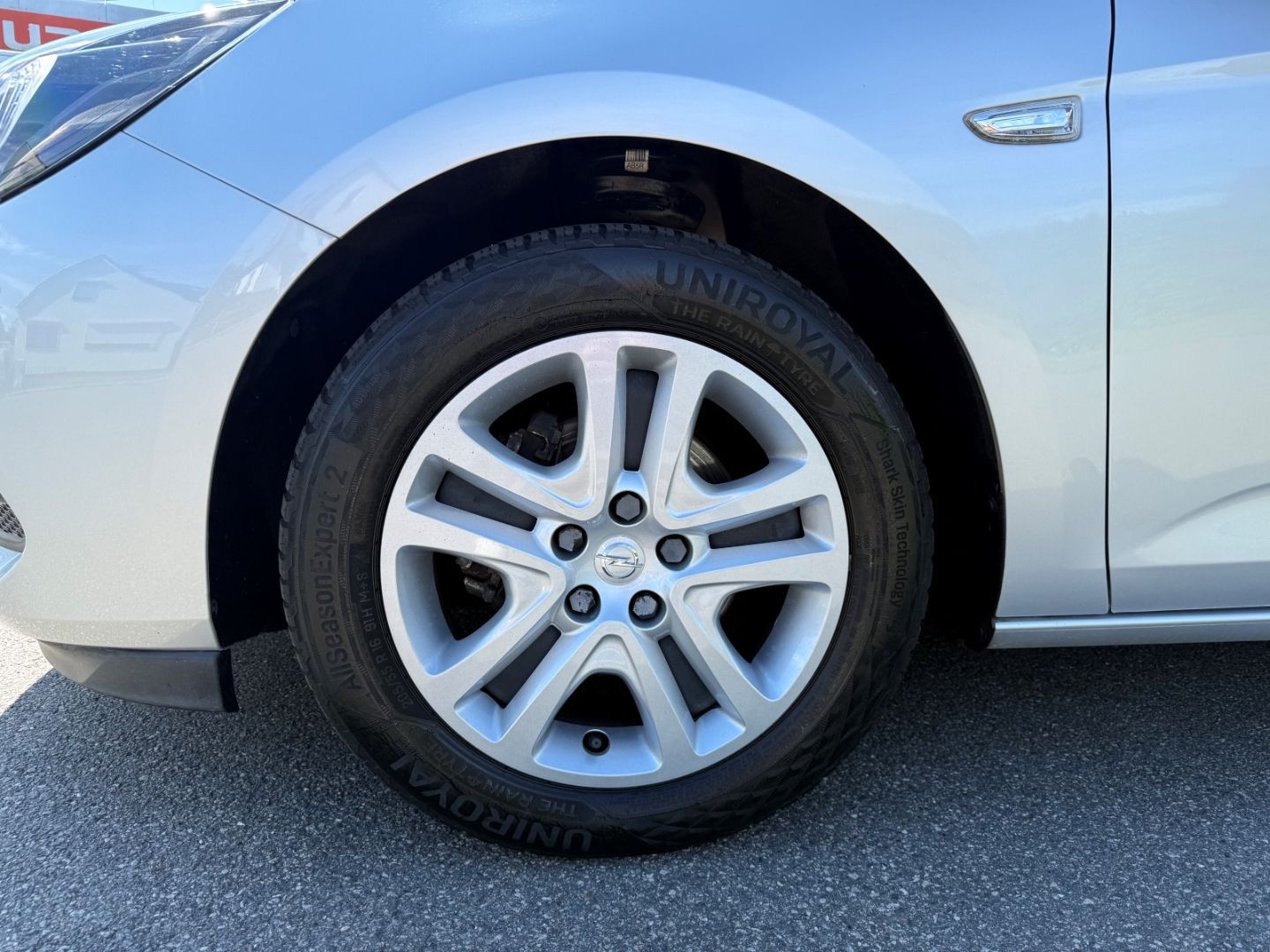 Fahrzeugabbildung Opel Astra K 1.2 Turbo Edition SHZ+LHZ+Kamera
