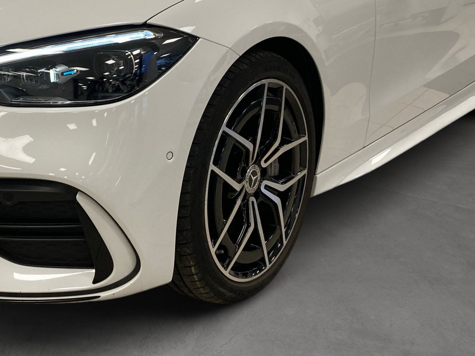 Fahrzeugabbildung Mercedes-Benz C 300 T AMG*Distronic*AHK*360*Burmester*Panorama