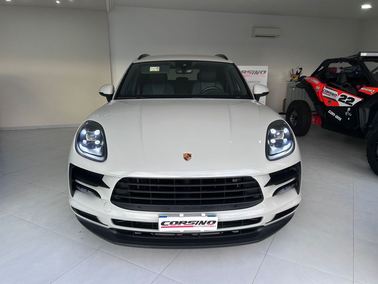 Porsche Macan 2.0 allestimento Full imagem 2