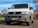 Volkswagen VW T5 Schaltgetriebe Camper-Ausbau + E Bik... - Volkswagen LT aus 2006