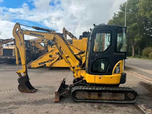 Komatsu PC35 MR-3 **BJ. 2012 - 6056  H/SW/