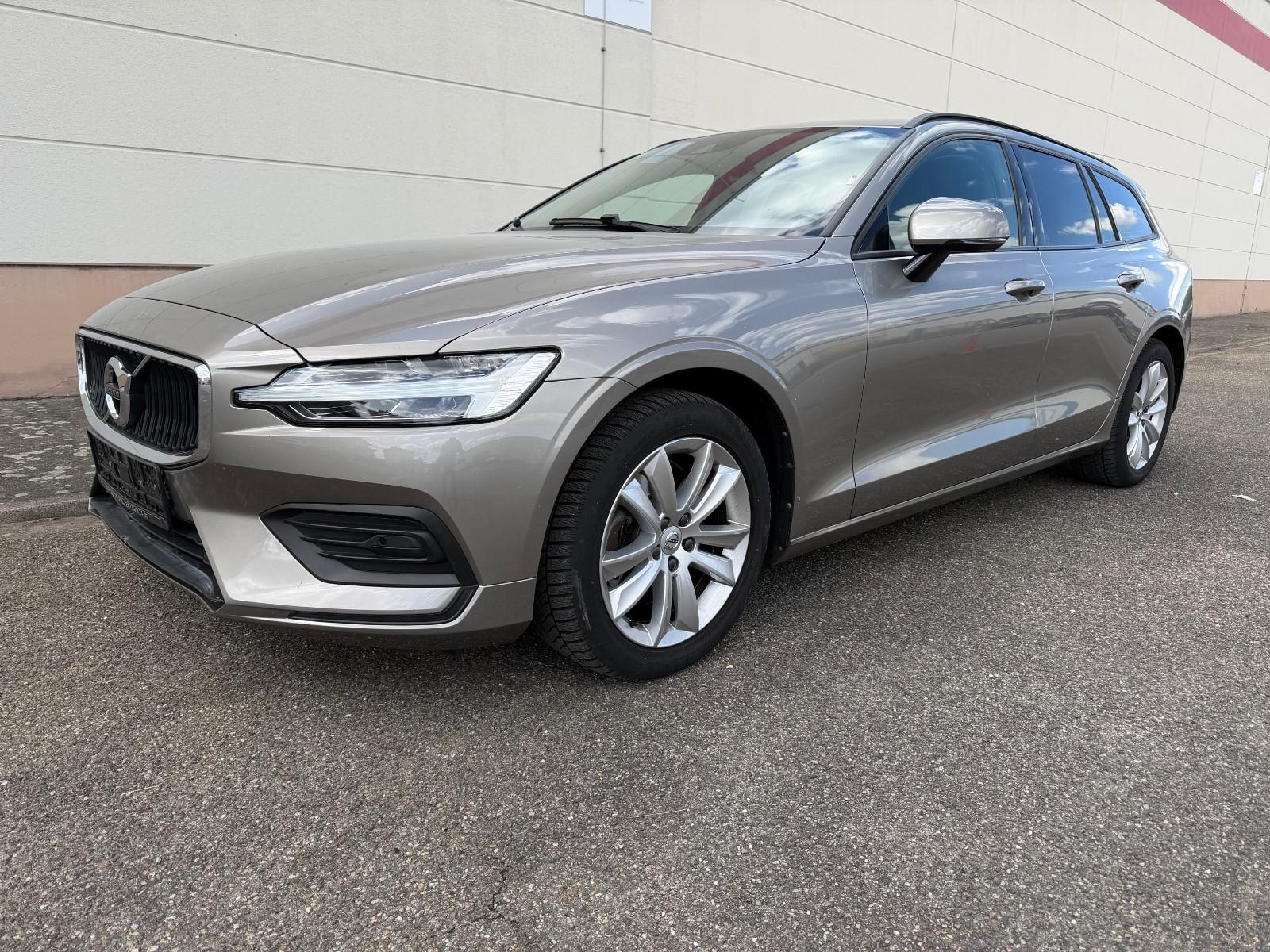 Volvo V60 D3 Momentum Core - Neuer Motor
