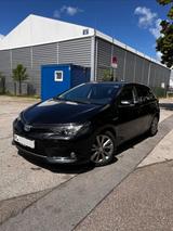 Toyota Auris Hybrid Cool 1,8-l-VVT-i Cool - gebrauchte Toyota Auris aus dem Jahr 2019