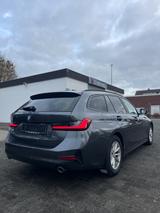 BMW 318D TOURING 2.0/DIGITACHO/NAVI/PANODACH/1.HAND/ - BMW: 3.0
