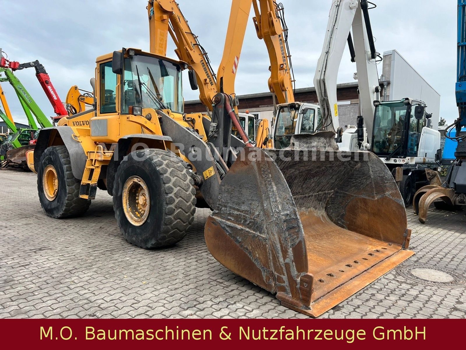 Fahrzeugabbildung Volvo L 120 E /BSS/Waage /AC / ZSA/