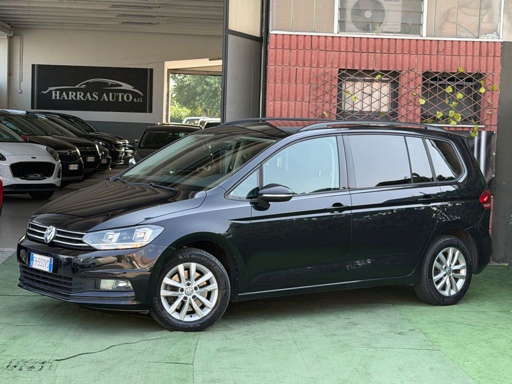 Image of Volkswagen Touran
