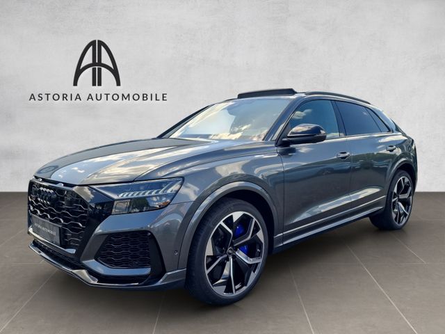 Audi RSQ8 Dynamik+ Keramik HuD 305kmh SoftClose Stand