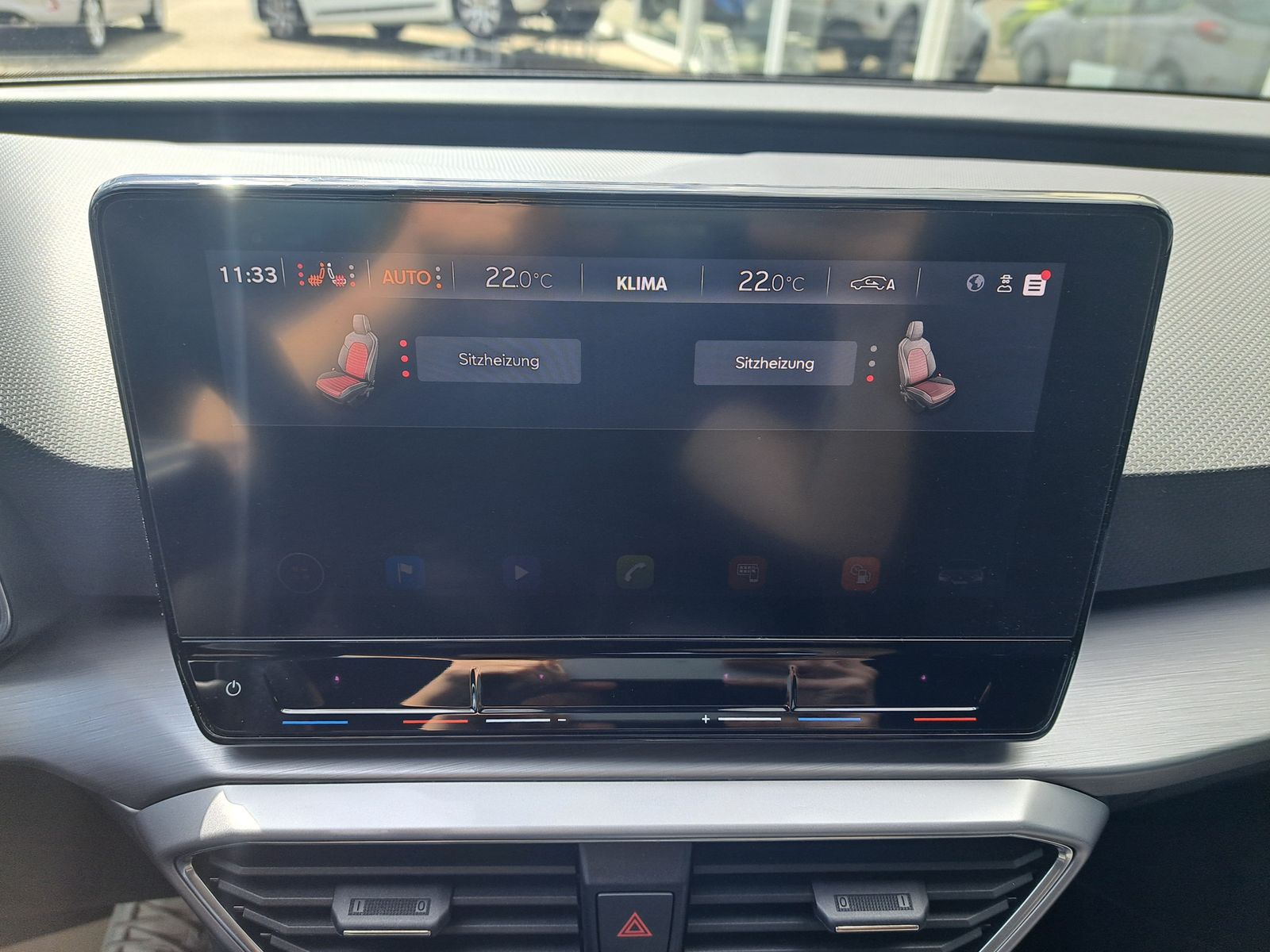 Fahrzeugabbildung SEAT Leon FR ST eTSI LED NAVI PARK-ASSISTENT