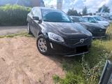 Volvo XC 60 XC60 Kinetic 2WD - Volvo XC60 mit Diesel-Antrieb: Kombi