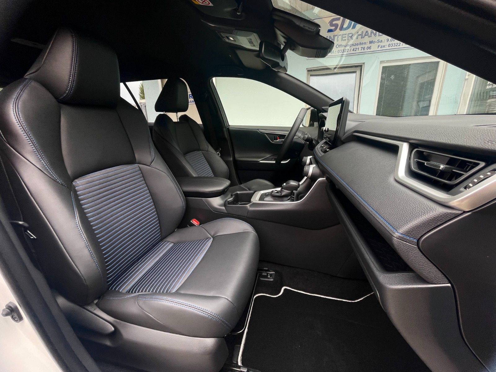 Toyota RAV 4 2.5 Style 4X4 FACELIFT LED NAVI JBL KAMERA foto 5