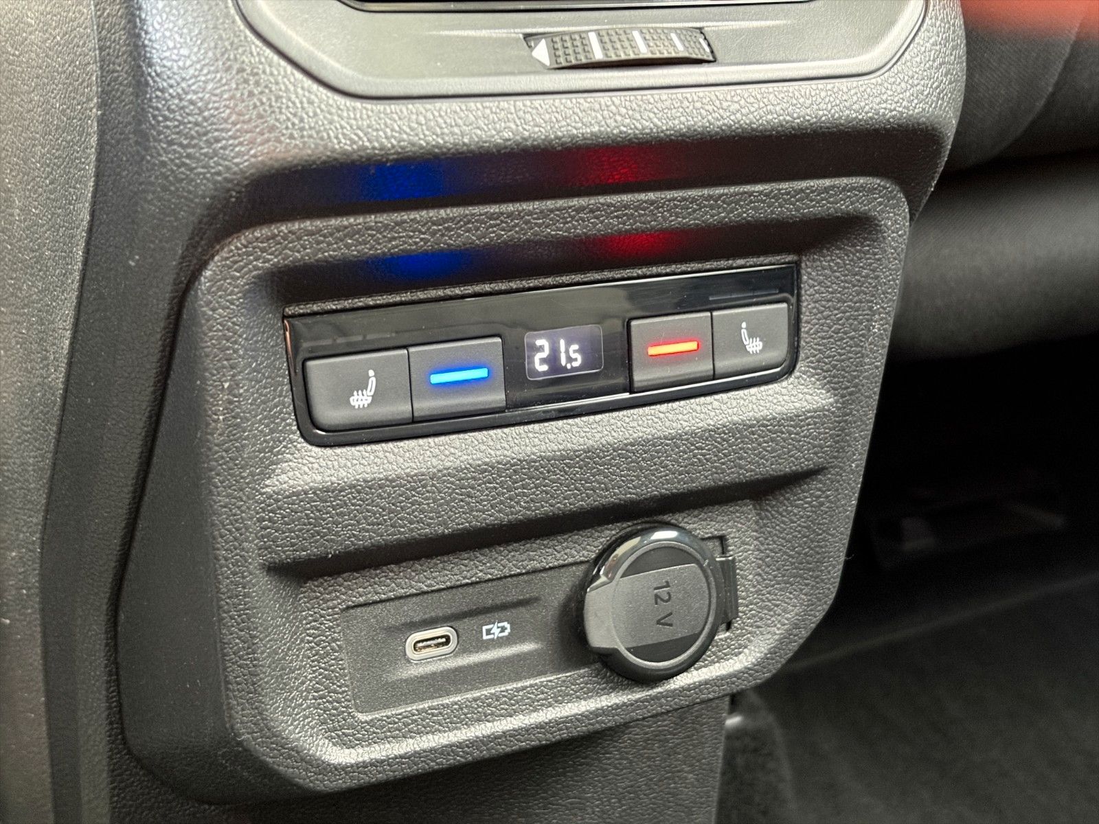 Fahrzeugabbildung Volkswagen Tiguan Allspace Highline 4Motion*7Sitzer*Pano**
