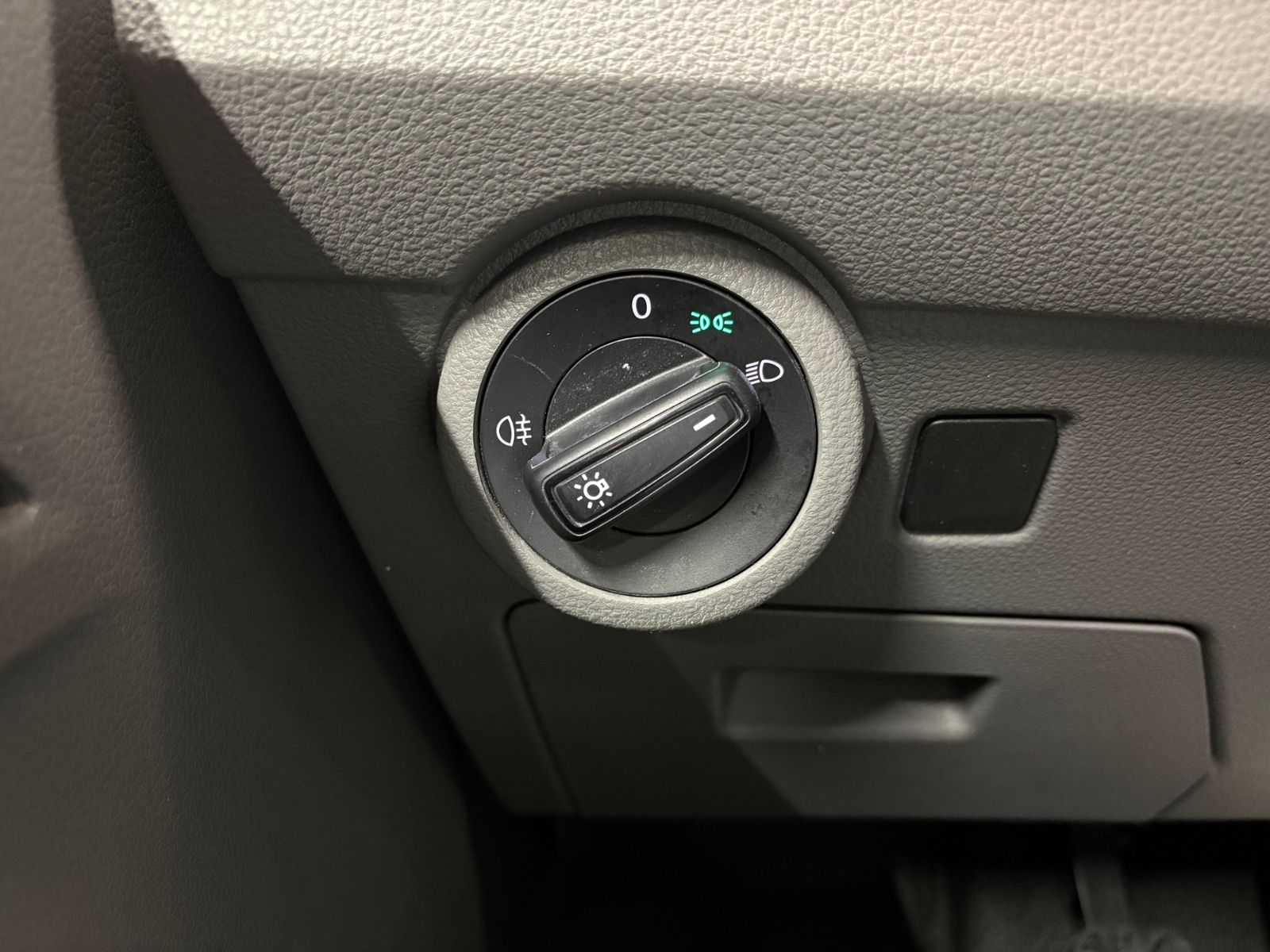 T6.1 Transporter EcoProfi 2.0 TDI LED RFK