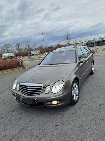 Mercedes-Benz E 280 CDI T AVANTGARDE,Tüv-11/26,Leder,Xenon,top