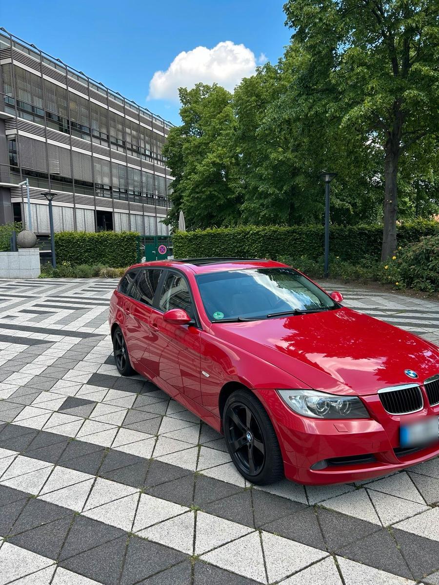 BMW 318 2006 — engine 129 HP (95kW)