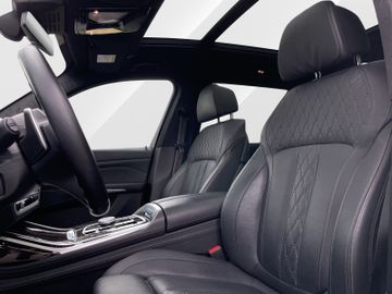 BMW X7 - 9