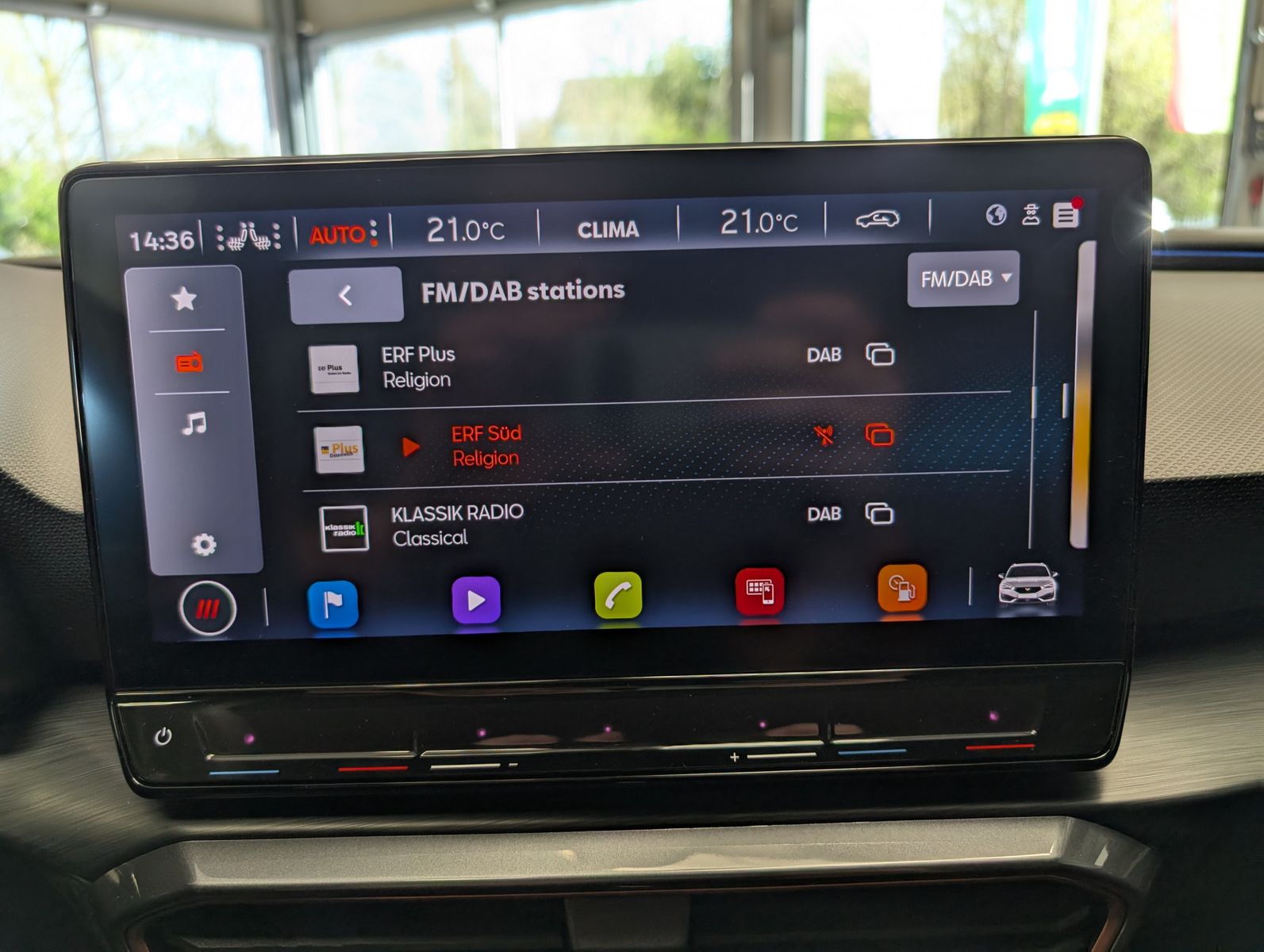 Fahrzeugabbildung CUPRA Leon 1.5eTSI DSG Matrix Kamera Vision+ Full Link