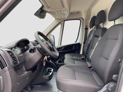 CITROEN JUMPER BlueHDi 140 2.2 Automatik