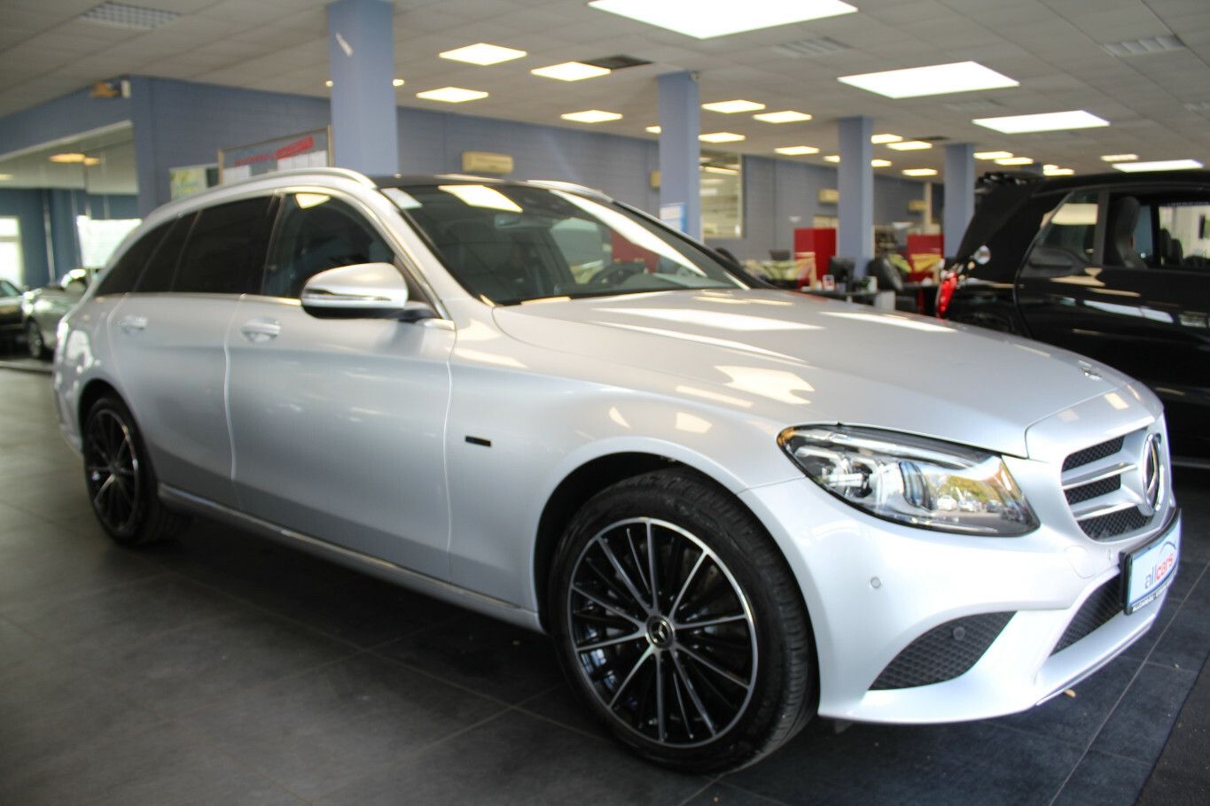 MERCEDES-BENZ C 300 e T 9G-Tronic Avantgarde